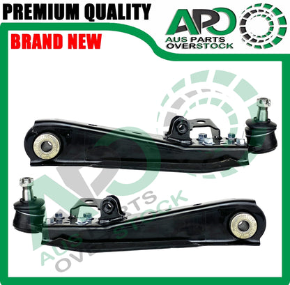 Front Lower Left Right Control Arms Ball Joints For TOYOTA HIACE KDH TRH 2005-On