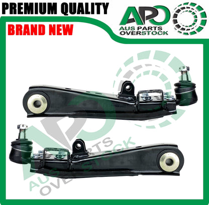 Front Lower Left Right Control Arms Ball Joints For TOYOTA HIACE KDH TRH 2005-On