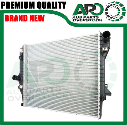 Radiator for JAGUAR XJ X350 X351 X358 3.0L 3.2L V6 / 4.2L V8 Petrol 2003-