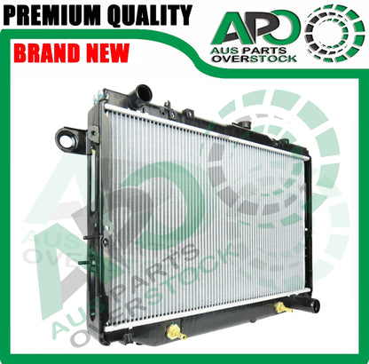 Radiator for Toyota Landcruiser 100 series FZJ105R HDJ100R HZJ105R Petrol Diesel