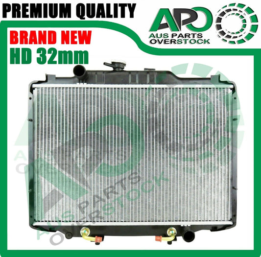 Heavy Duty 32mm Radiator Mitsubishi Delica Express L300 SJ Starwagon 1986-2007