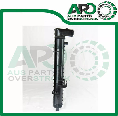 Radiator For SAAB 9000 2.0L/ 2.0 Turbo 2.3L/2.3T Turbo 4Cyl 87-97 550mm