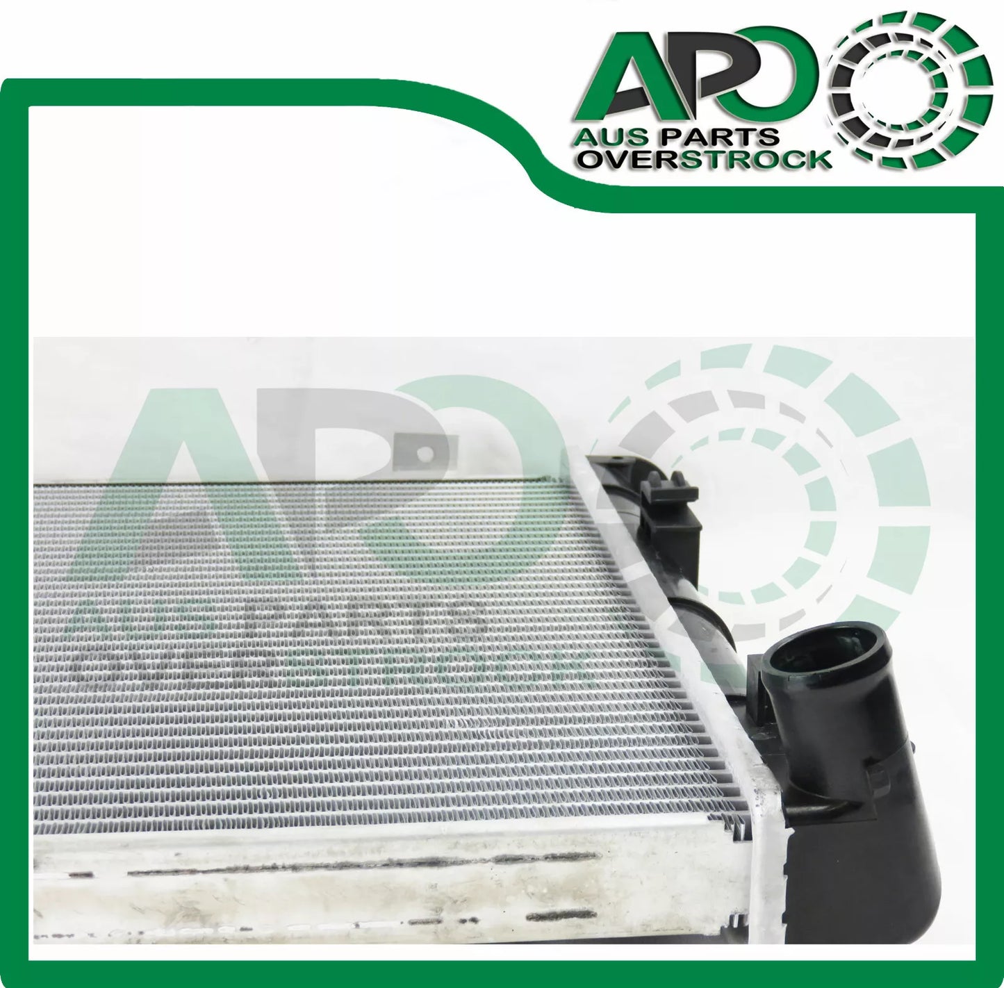 Radiator For SAAB 9000 2.0L/ 2.0 Turbo 2.3L/2.3T Turbo 4Cyl 87-97 550mm