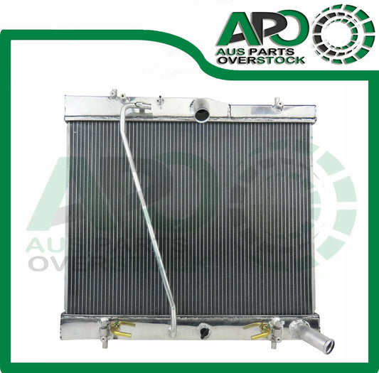 Radiator For TOYOTA Hiace TRH201 TRH221 TRH223 Diesel 2005-on