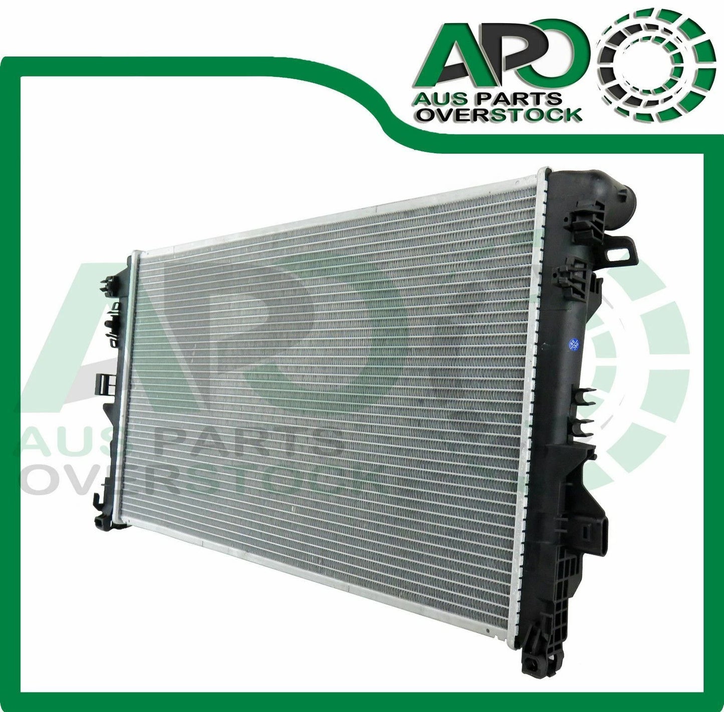 Radiator For Mercedes VIANO W639 2.0L 3.0L CDI Diesel / 3.2L 3.5L 3.7L Petrol 2003-2014