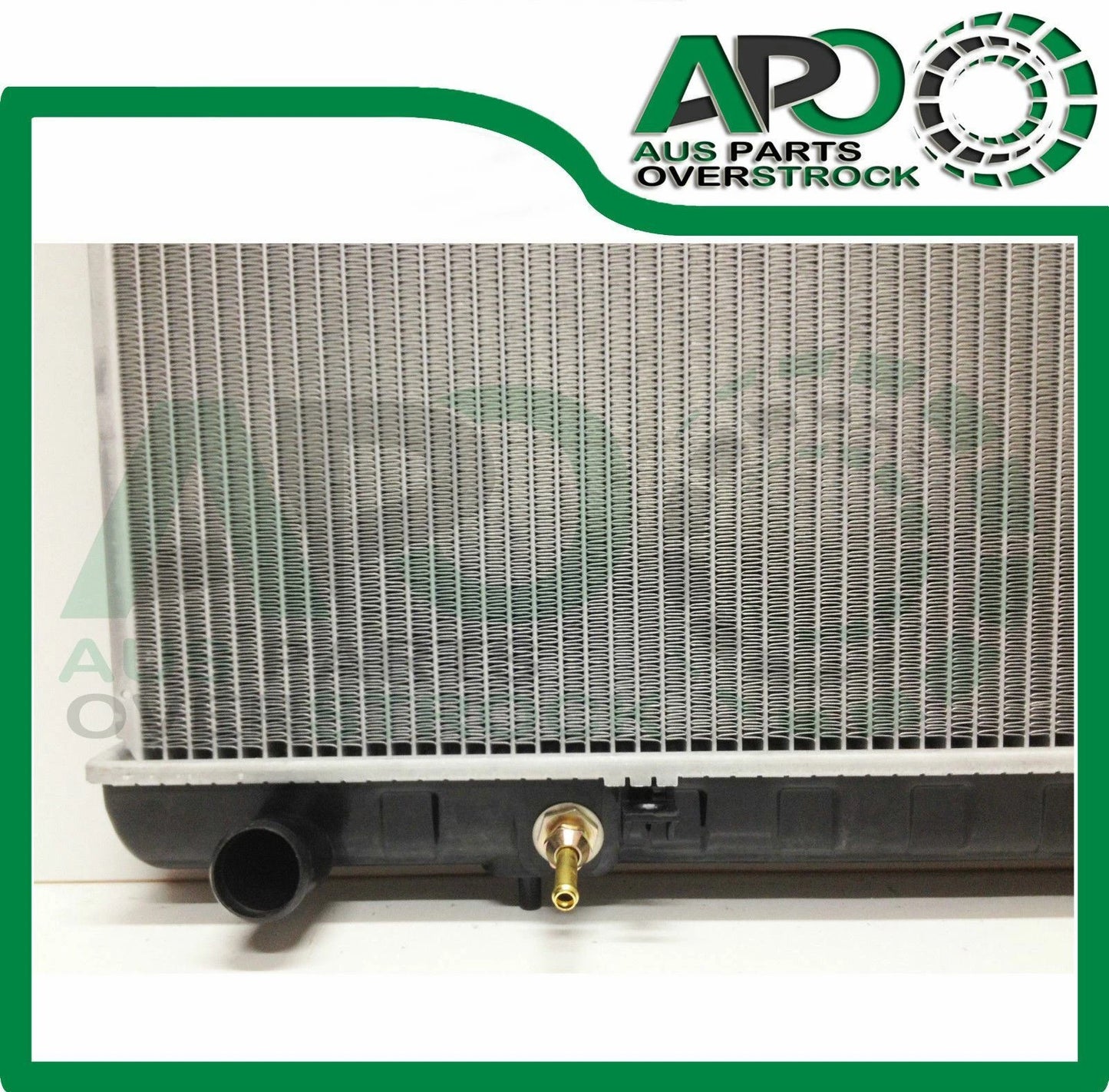 Heavy Duty Radiator For NISSAN Elgrand 3.2L E50 Turbo Diesel Auto Manual
